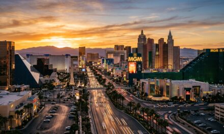 FTC Bans Hidden Resort Fees: What It Means for Vegas Hotels