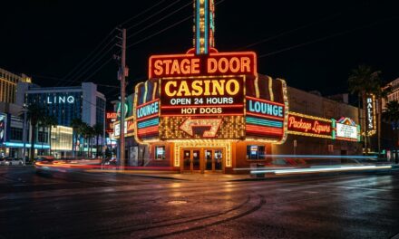 Stage Door Casino: Where $1 Beers Still Exist in Vegas